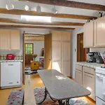 4 Bedroom - 5 Min. Walk To Canyon Road - Mariposa