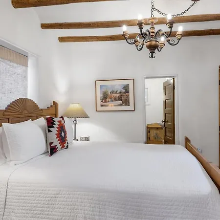 4 Bedroom - 5 Min. Walk To Canyon Road - Mariposa Santa Fe