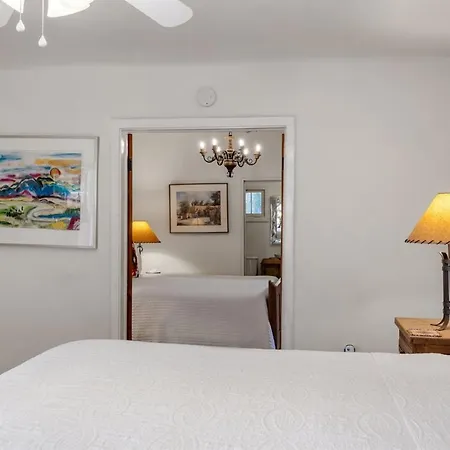 4 Bedroom - 5 Min. Walk To Canyon Road - Mariposa *