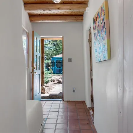 4 Bedroom - 5 Min. Walk To Canyon Road - Mariposa Holiday home *
